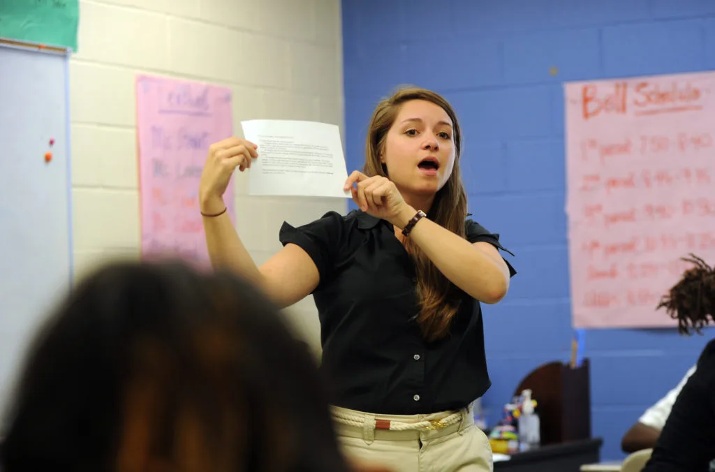 directinstruc A teacher exemplifying one of the 10 essential classroom management skills as her class is focused and organised.